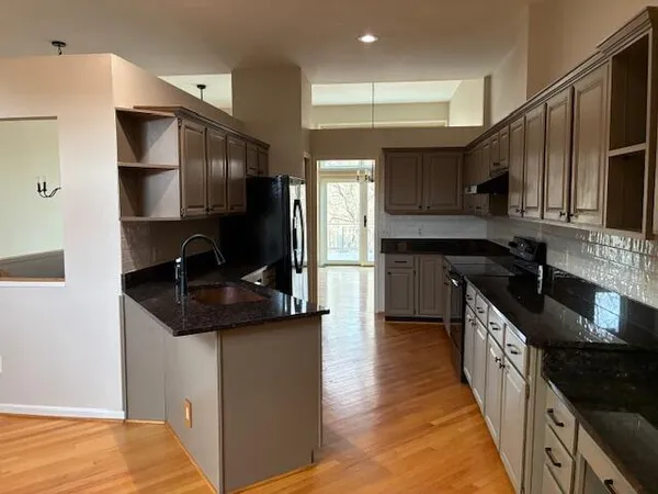 $3,800 | 1924 Boulder Drive, Ann Arbor, MI 48104