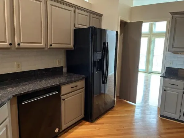 $3,800 | 1924 Boulder Drive, Ann Arbor, MI 48104