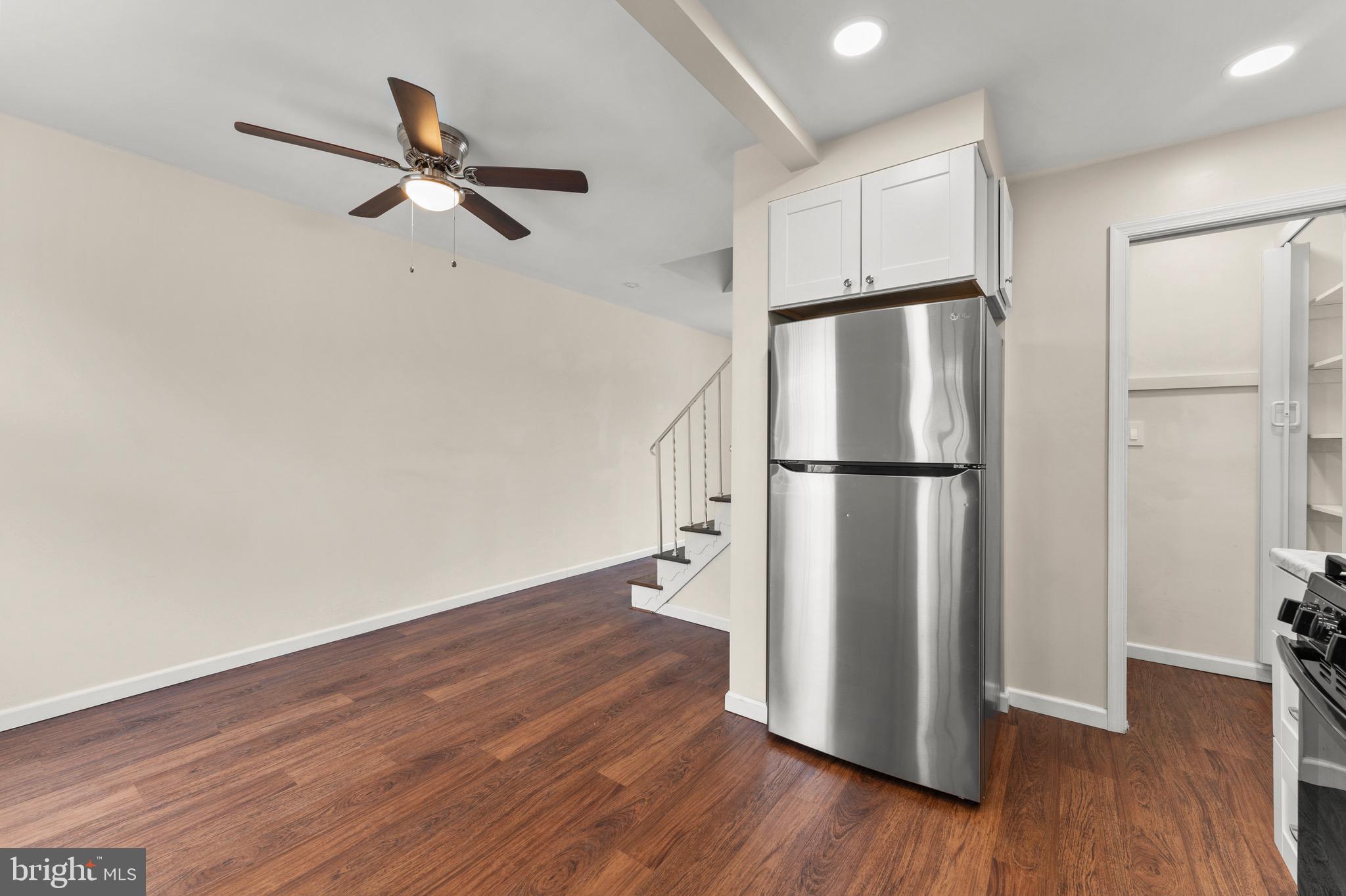 245 Orville Road Essex, MD 21221 - Photo 11 of 25