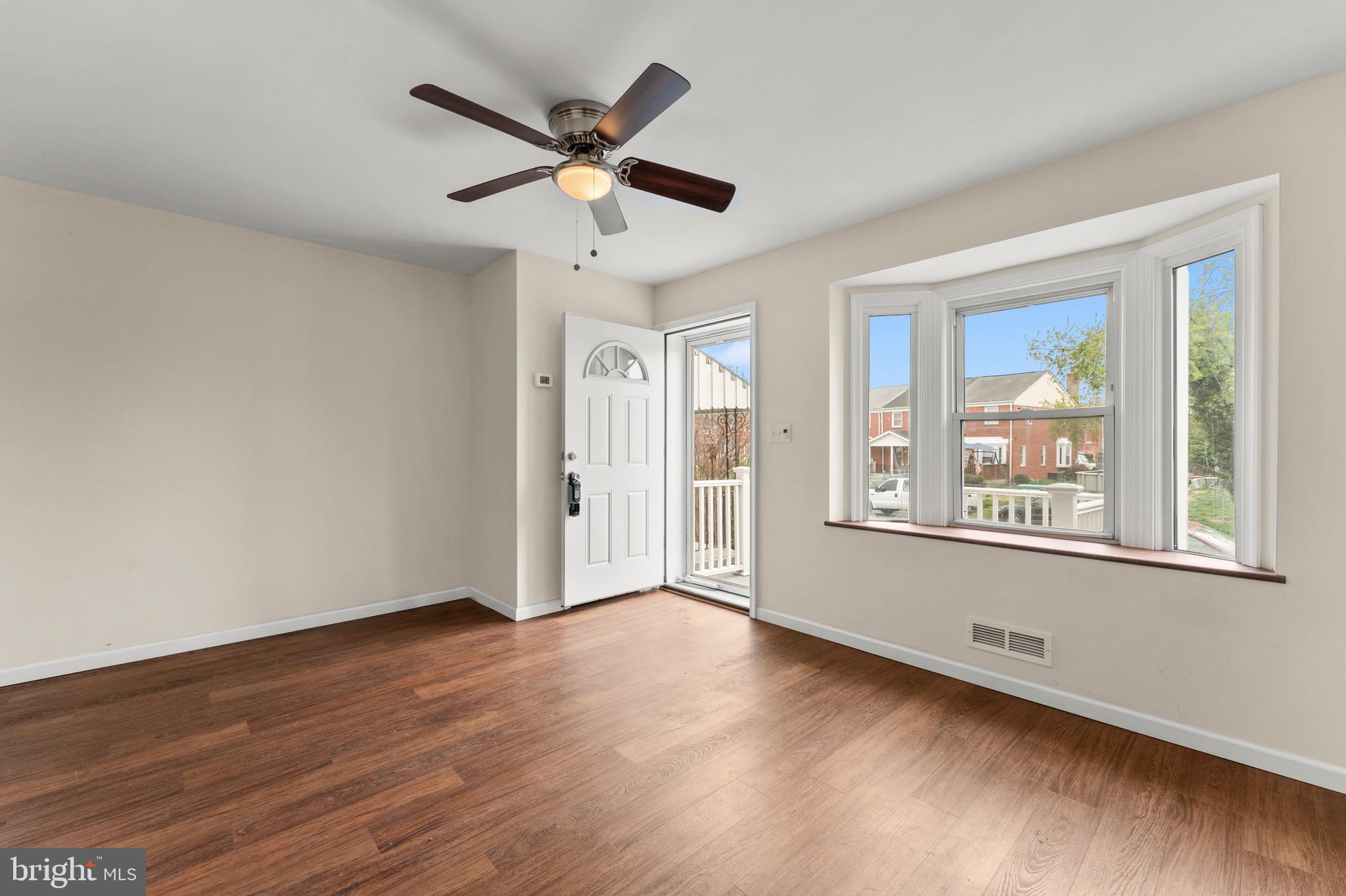 245 Orville Road Essex, MD 21221 - Photo 5 of 25