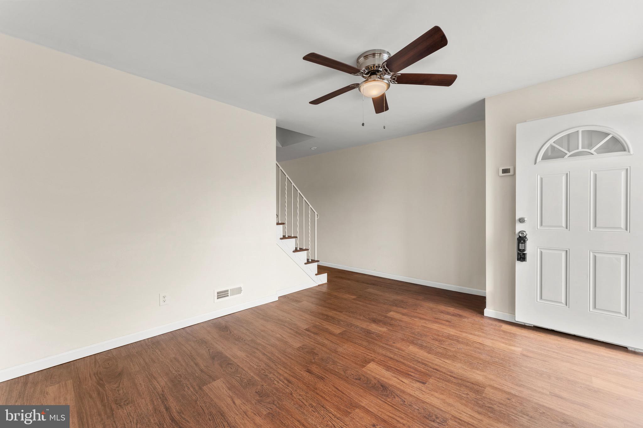 245 Orville Road Essex, MD 21221 - Photo 7 of 25