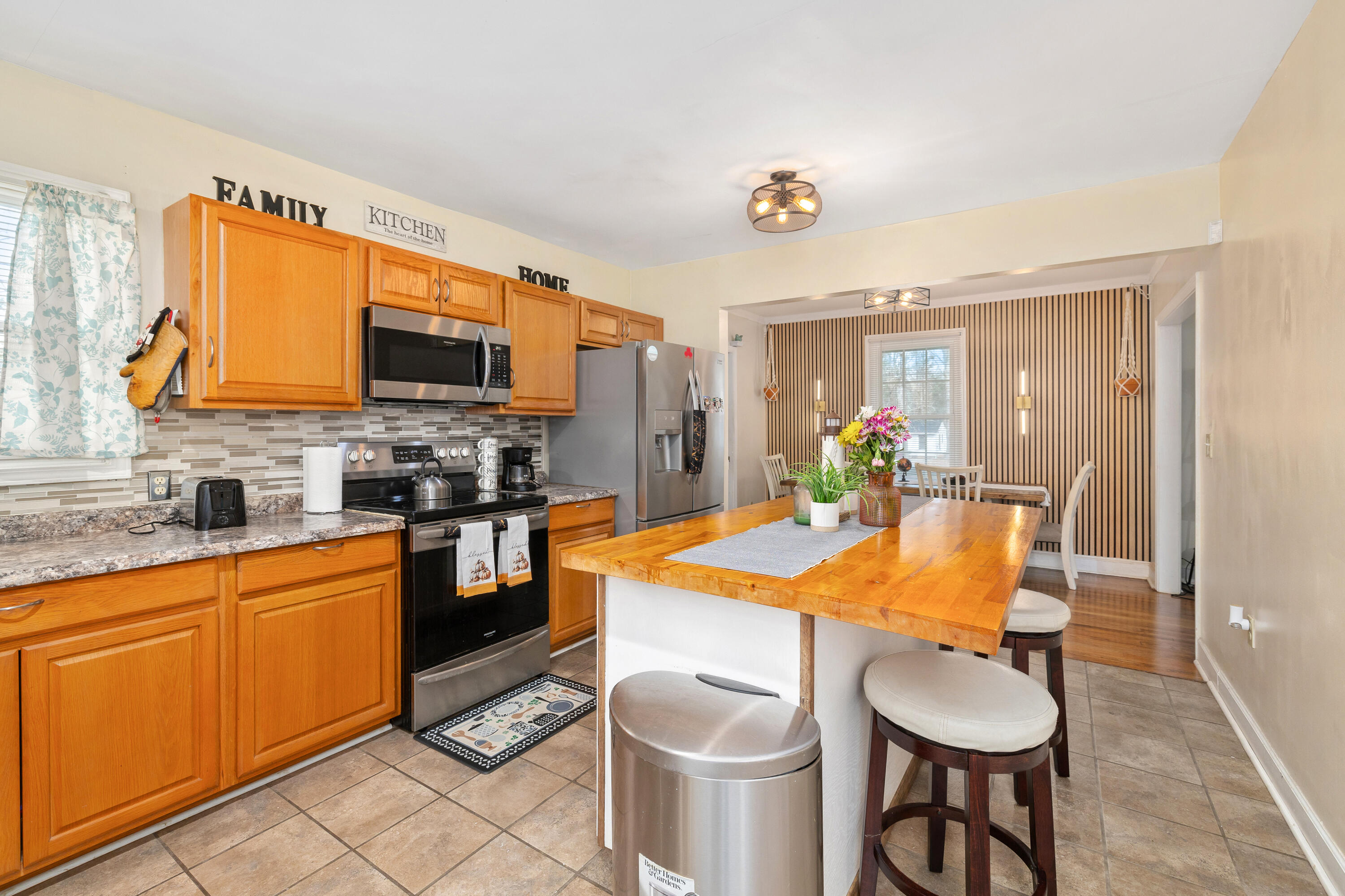960 Morningside Drive Sumter, SC 29153 - Photo 8 of 30