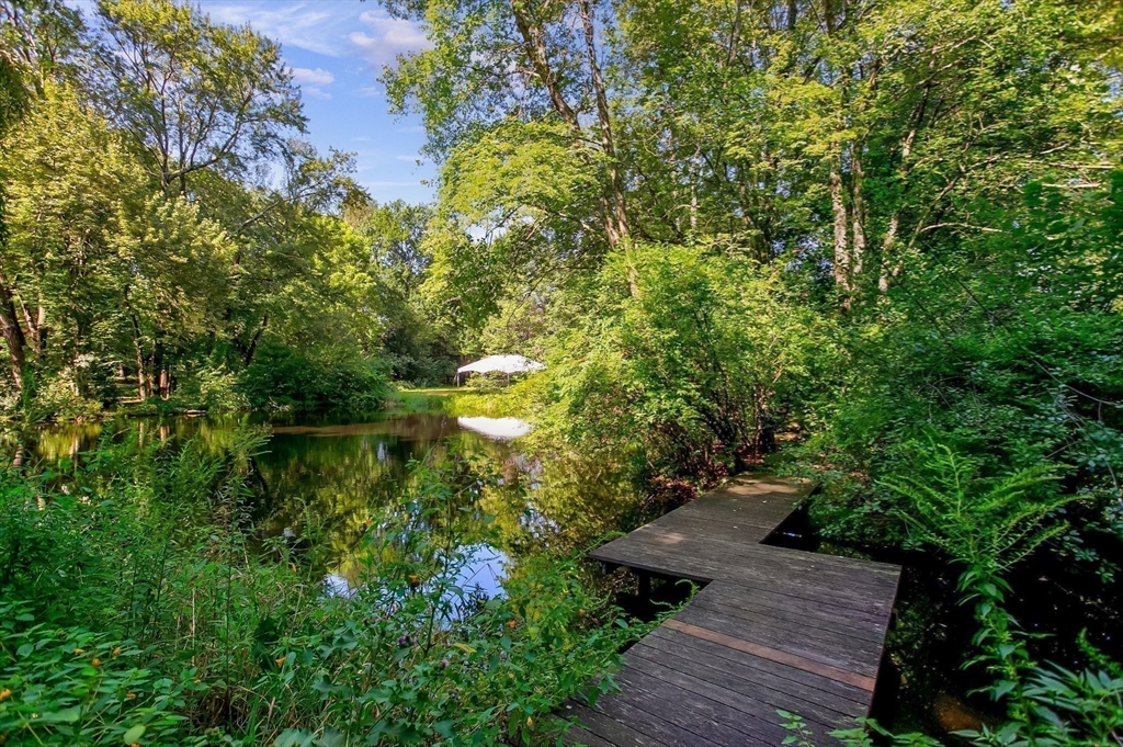 29 Barberry Road Lexington, MA 02421 - Photo 23 of 23