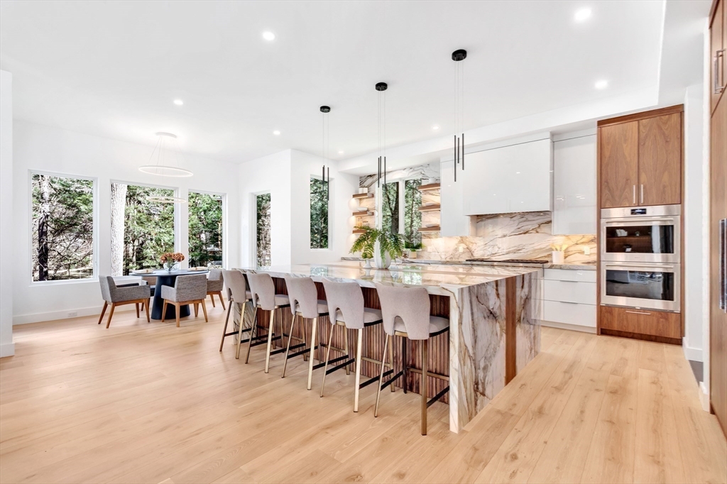 29 Barberry Road Lexington, MA 02421 - Photo 8 of 23