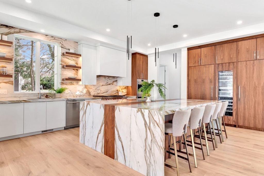 29 Barberry Road Lexington, MA 02421 - Photo 9 of 23