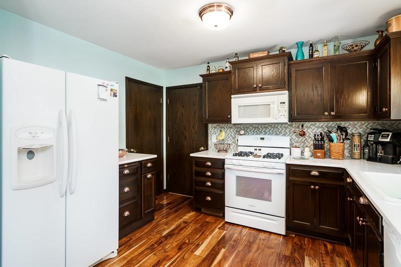 3996 Valerie Road Roscoe, IL 61073 - Photo 17 of 36 Gallery Image 17