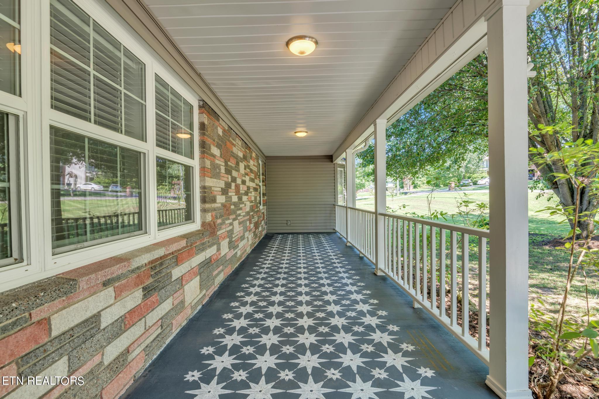 7917 Sharp Road Powell, TN 37849 - Photo 11 of 48 Sharp-3241