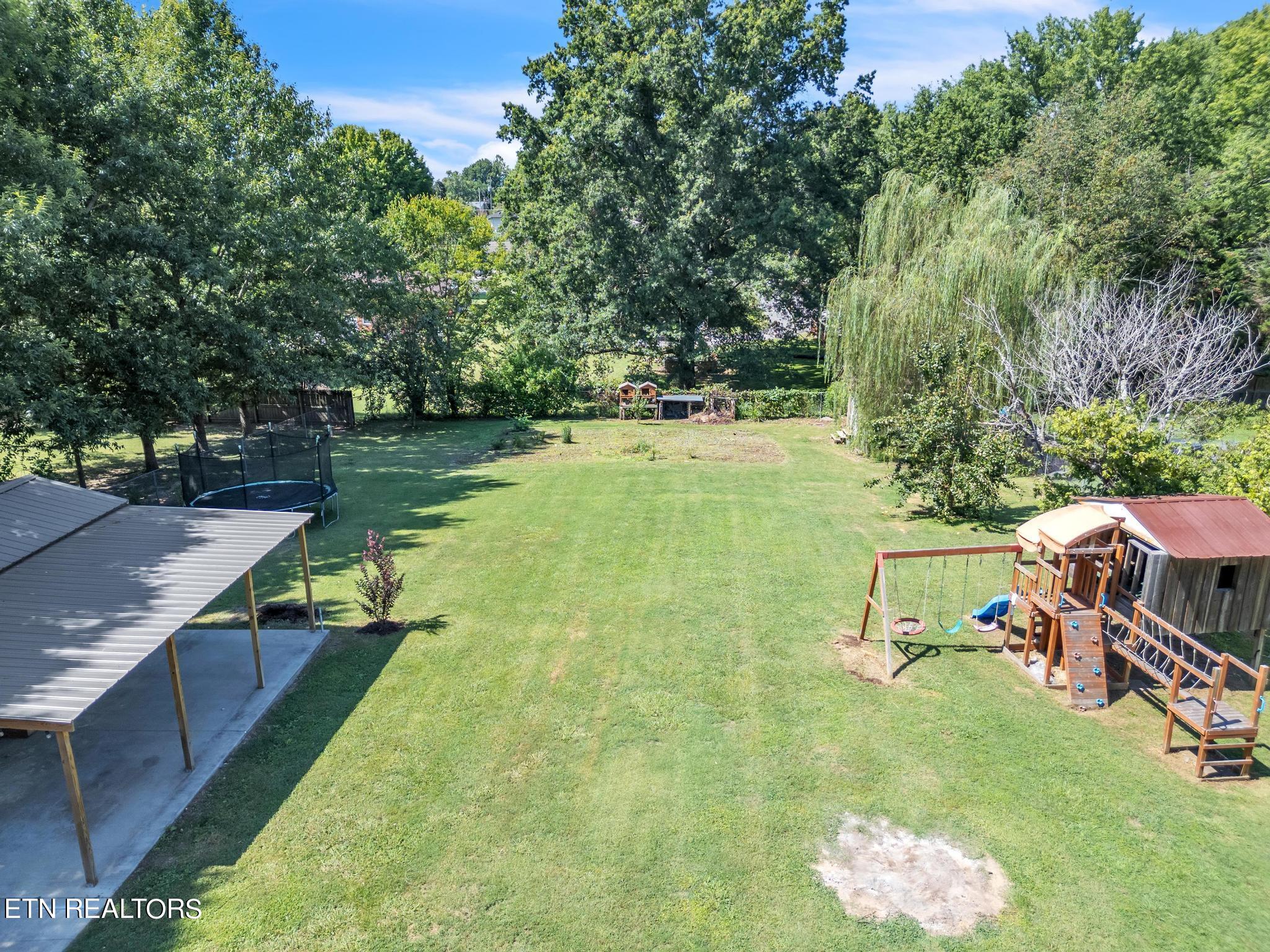 7917 Sharp Road Powell, TN 37849 - Photo 4 of 48 Sharp-0694