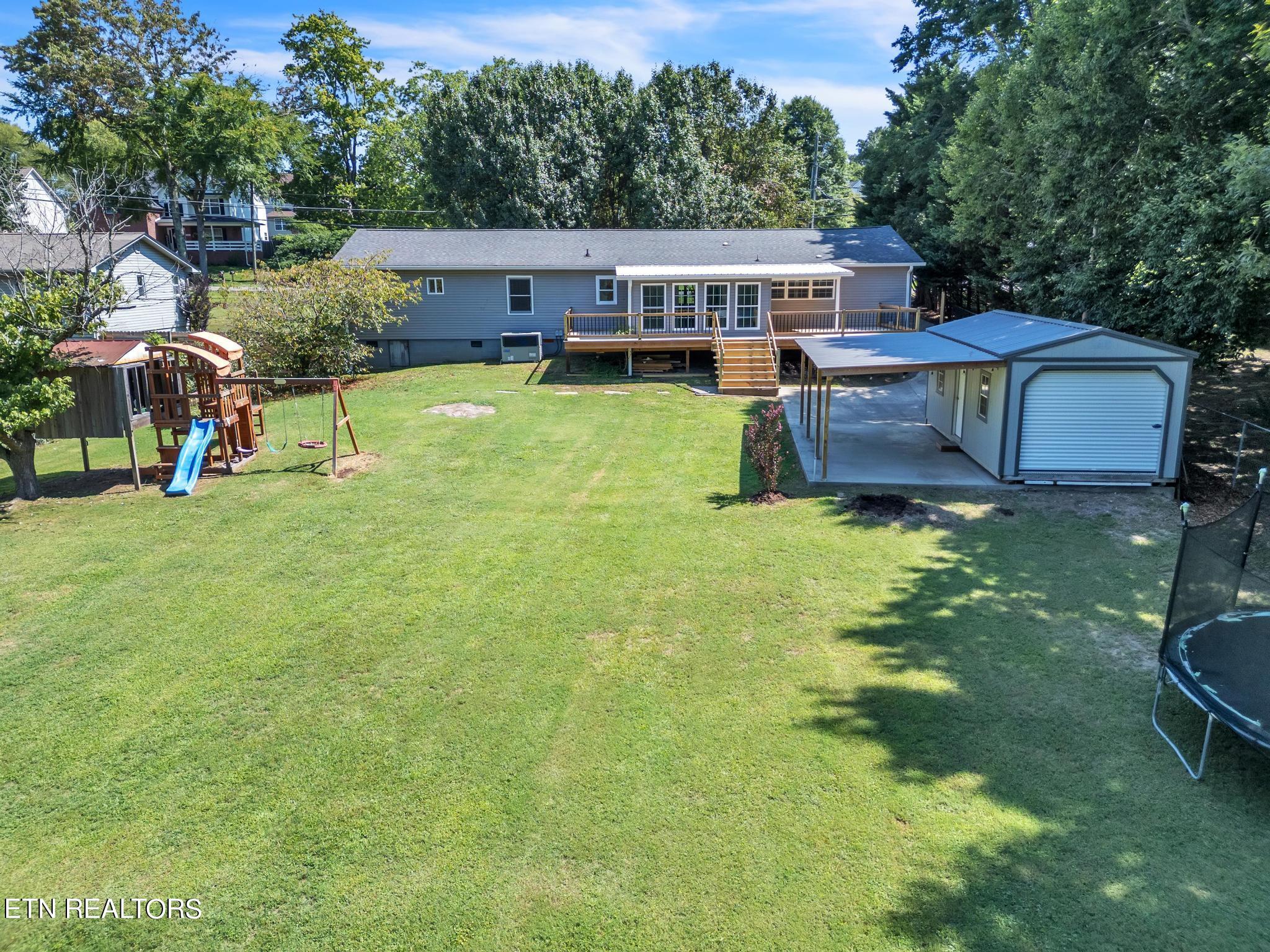 7917 Sharp Road Powell, TN 37849 - Photo 6 of 48 Sharp-0703
