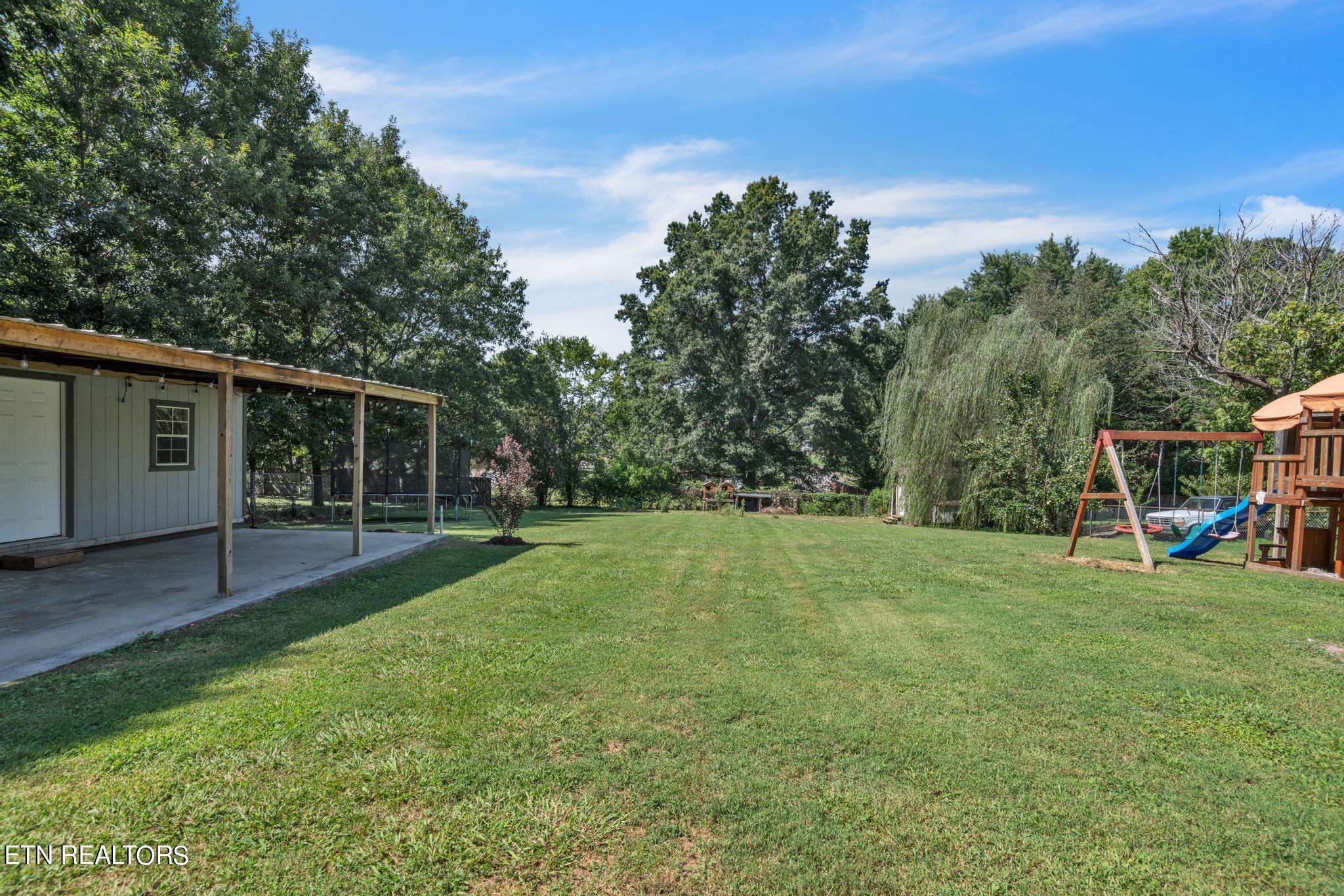 7917 Sharp Road Powell, TN 37849 - Photo 8 of 48 Sharp-3259