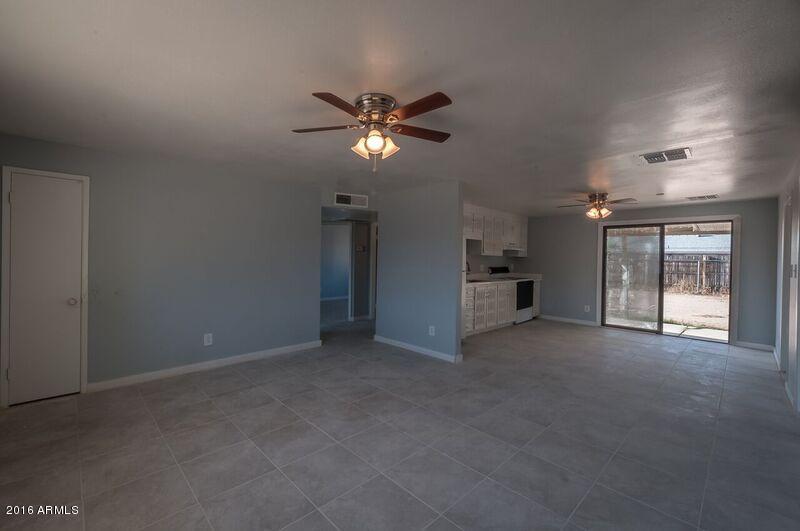7147 West Coronado Road Phoenix, AZ 85035 - Photo 1 of 21 04