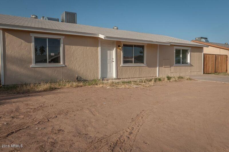 7147 West Coronado Road Phoenix, AZ 85035 - Photo 5 of 21 02