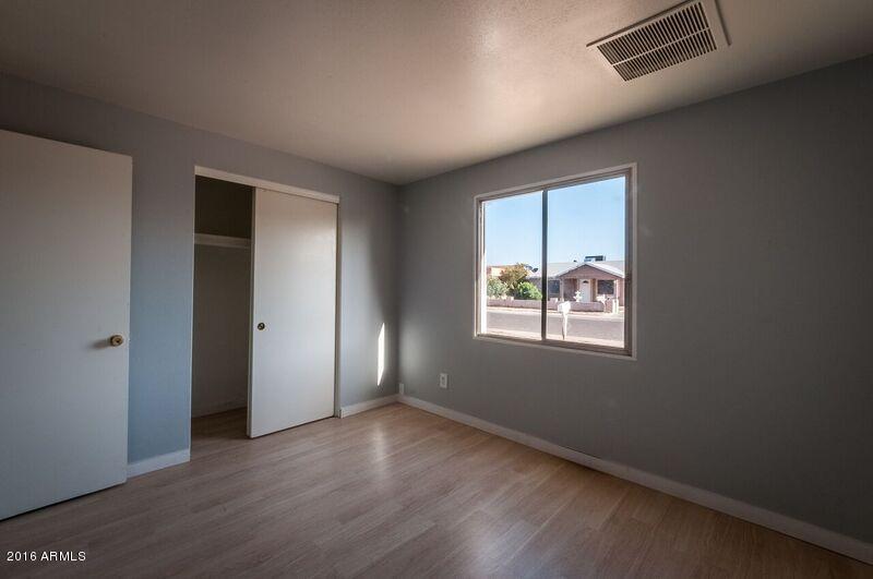 7147 West Coronado Road Phoenix, AZ 85035 - Photo 10 of 21 013