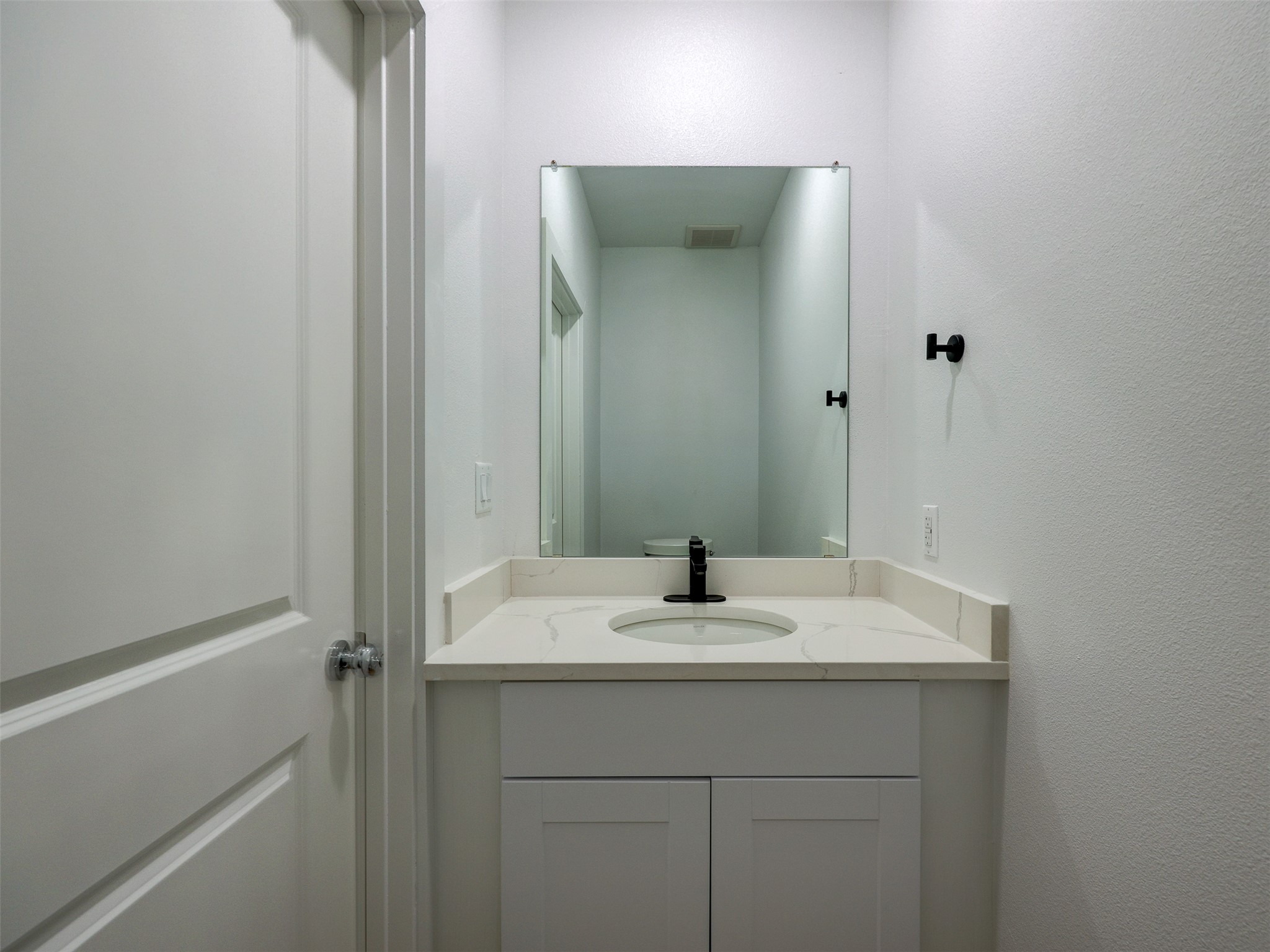 230 Brown Street, Unit B Elgin, TX 78621 - Photo 7 of 25