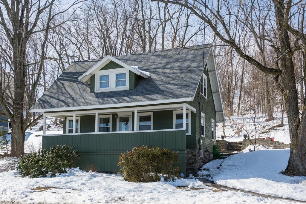 85 Cambridge Road Woburn, MA 01801 - Photo 2 of 21 Gallery Image 2