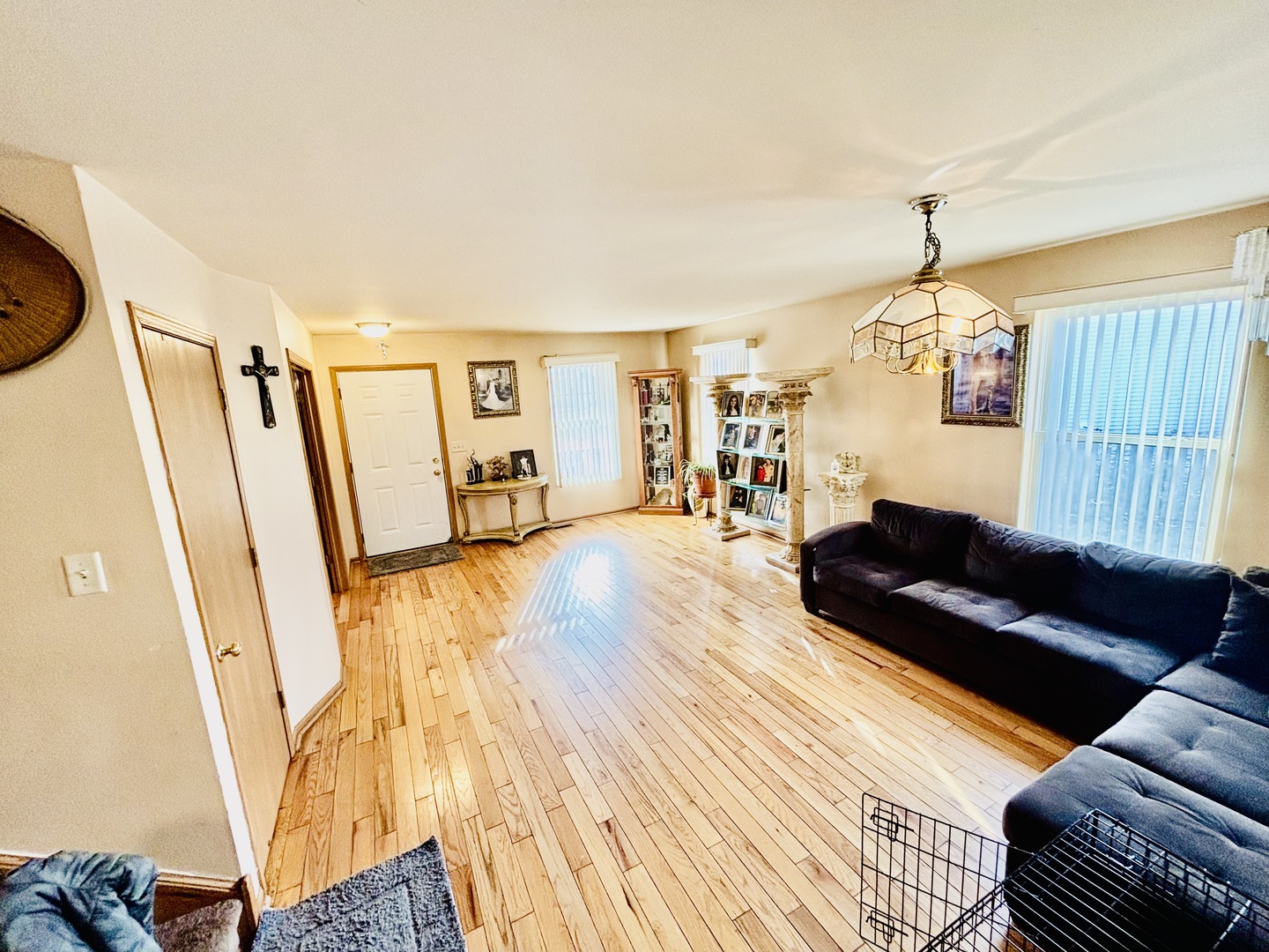 1631 Madison Ridge Court Plainfield, IL 60586 - Photo 4 of 36 Gallery Image 4