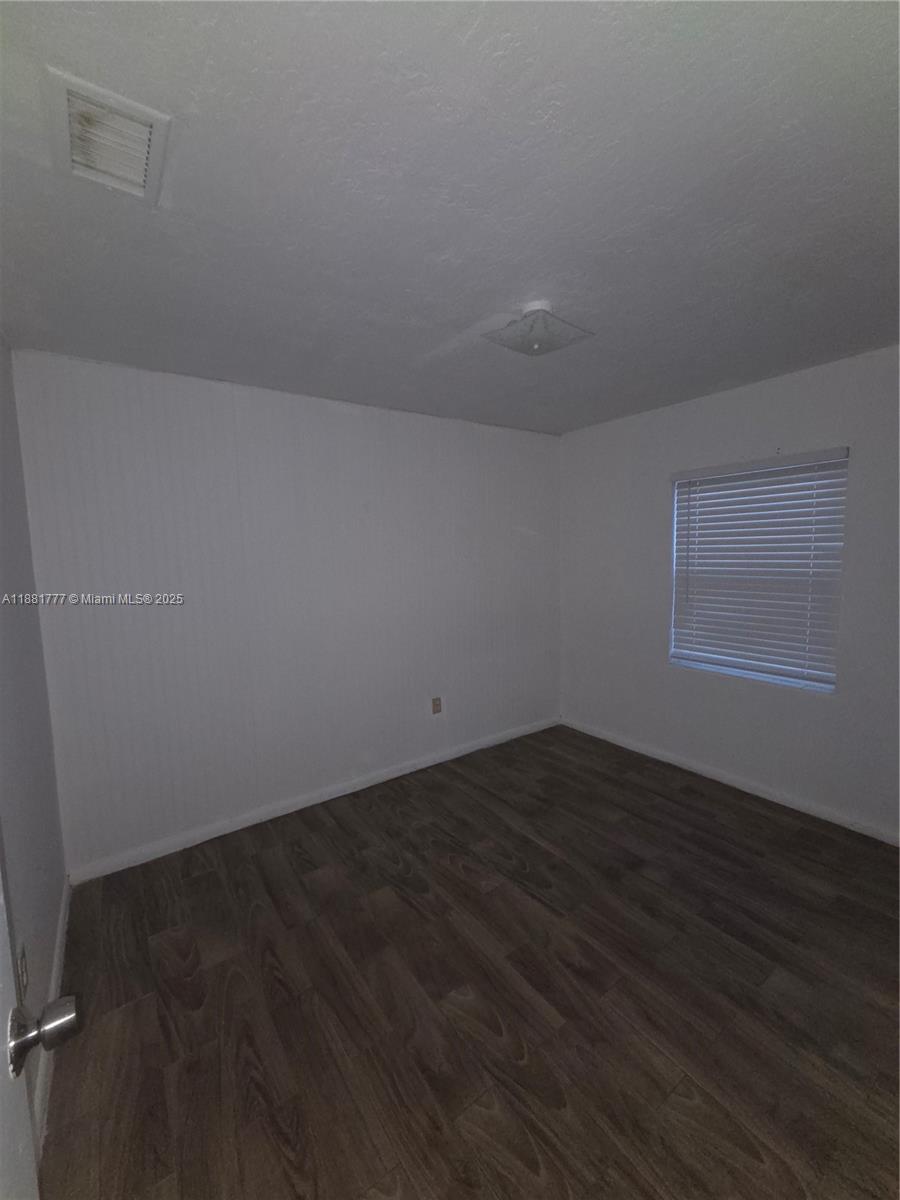 503 North 25th Street, Unit B Fort Pierce, FL 34947 - Photo 7 of 9