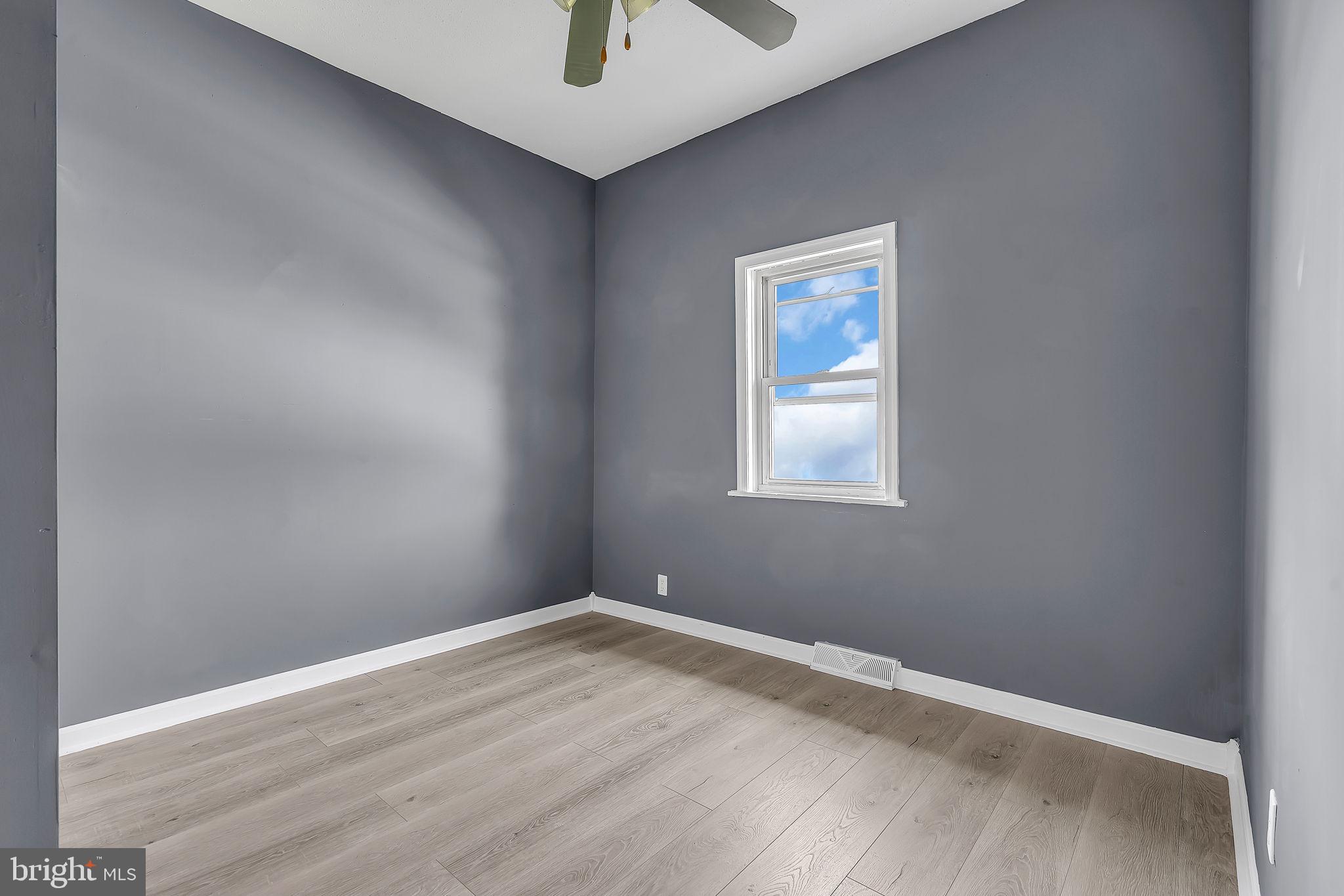 264 Birch Street Carneys Point, NJ 08069 - Photo 19 of 29 Serene gray room with natural light.