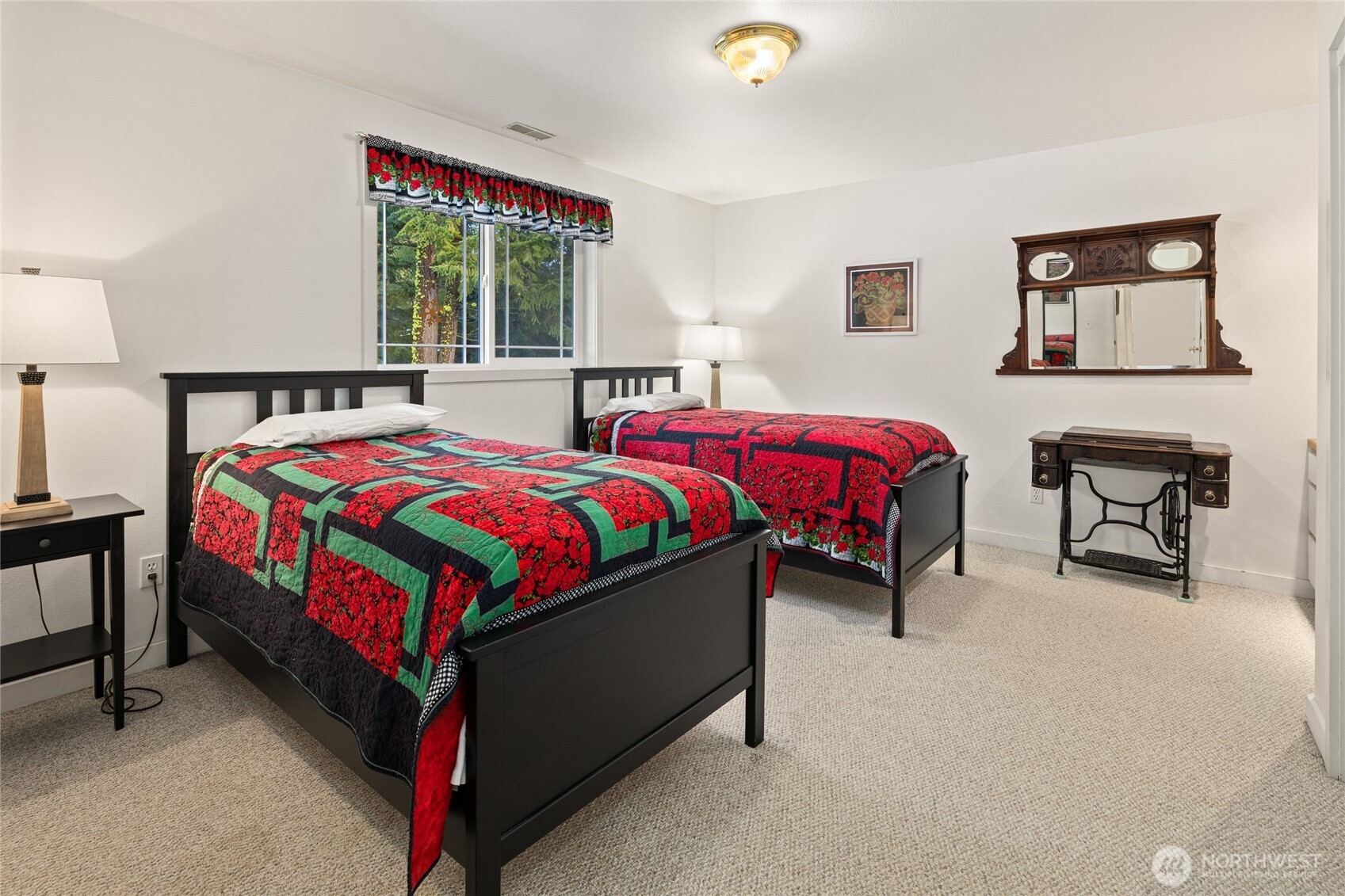 400 Chelan Lane Cle Elum, WA 98922 - Photo 12 of 32