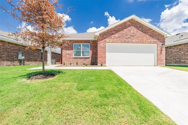 $1,850 | 772 Wellington Drive, Lavon, TX 75166