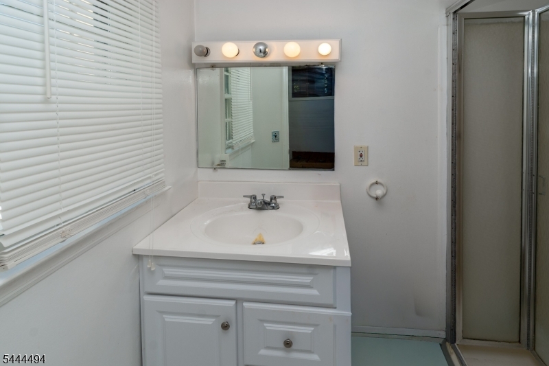 38 John Ringo Road Ringoes, NJ 08551 - Photo 9 of 45