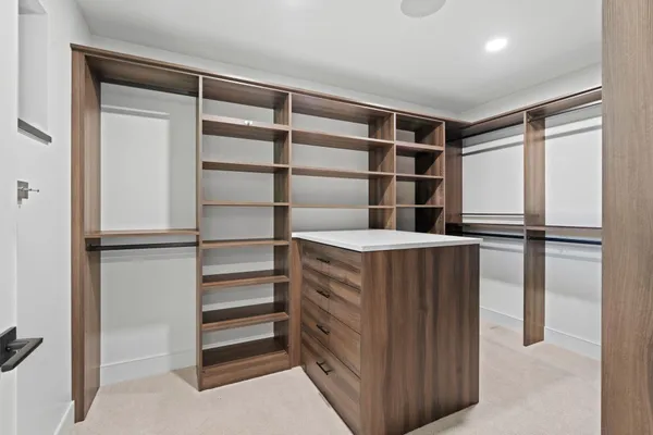 $2,500,000 | 746 Peninsula Point Road, Shakopee, MN 55379