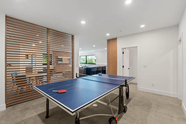 $2,500,000 | 746 Peninsula Point Road, Shakopee, MN 55379