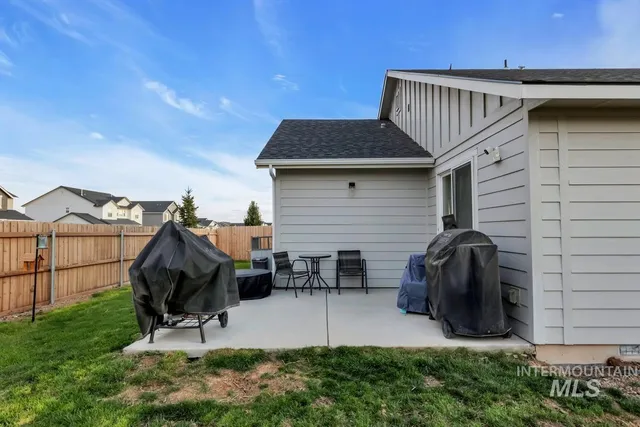 $353,000 | 1820 Southwest Sparrow Pl Mountain, Mountain Home, ID 83647