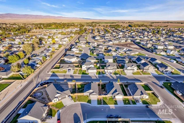 $353,000 | 1820 Southwest Sparrow Pl Mountain, Mountain Home, ID 83647