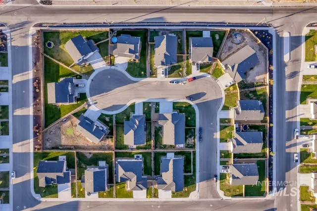 $353,000 | 1820 Southwest Sparrow Pl Mountain, Mountain Home, ID 83647