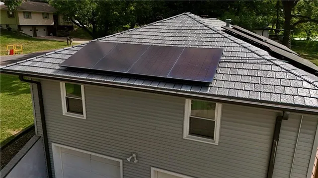 $369,900 | 3814 Meadow Oak Lane, St. Joseph, MO 64503