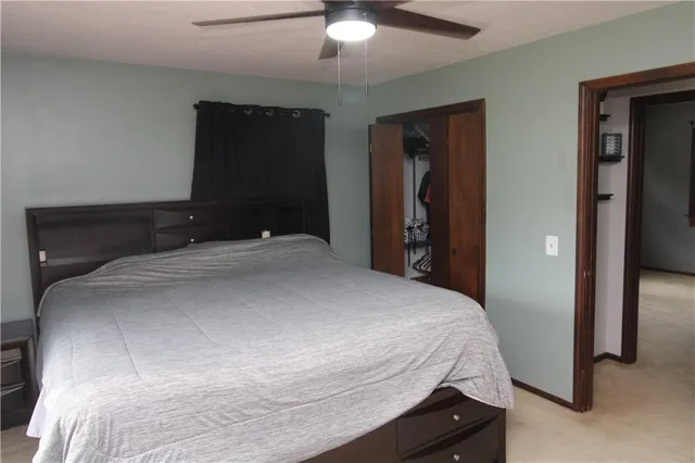 $369,900 | 3814 Meadow Oak Lane, St. Joseph, MO 64503