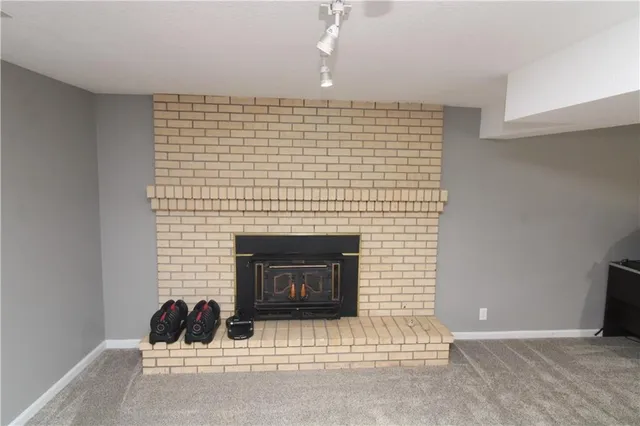 $369,900 | 3814 Meadow Oak Lane, St. Joseph, MO 64503