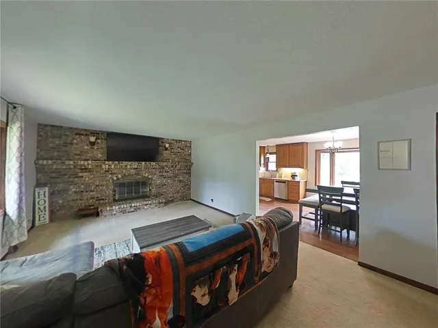 $369,900 | 3814 Meadow Oak Lane, St. Joseph, MO 64503