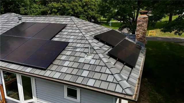 $369,900 | 3814 Meadow Oak Lane, St. Joseph, MO 64503