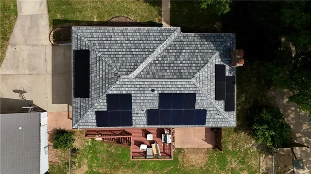 $369,900 | 3814 Meadow Oak Lane, St. Joseph, MO 64503