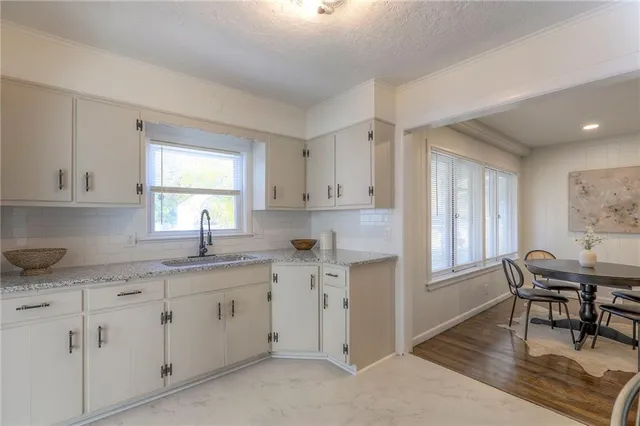 $199,900 | 1923 South Norton Avenue, Independence, MO 64052