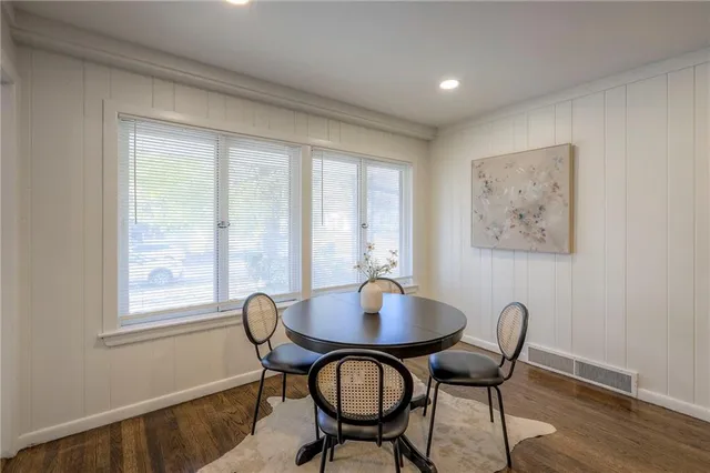 $199,900 | 1923 South Norton Avenue, Independence, MO 64052