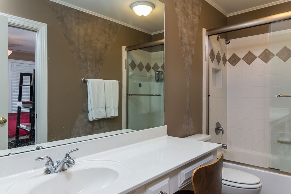 4020 Barton Park Place Raleigh, NC 27613 - Photo 20 of 24 Photo 20
