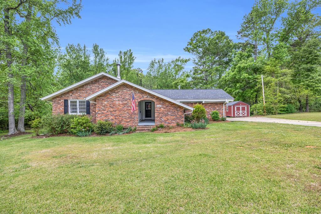 137 Avondale Road Greenwood, SC 29649 - Photo 1 of 34 Main View