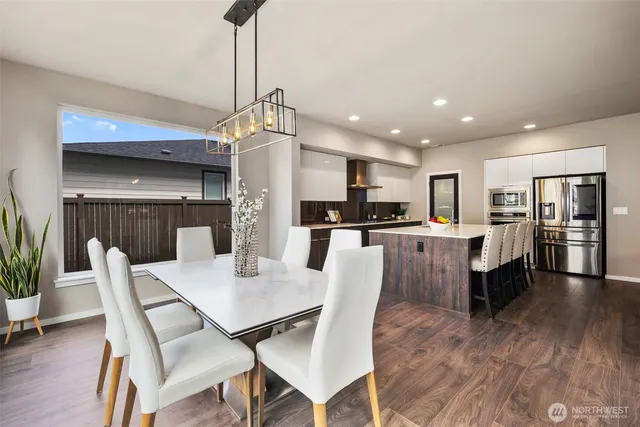 $975,000 | 19245 135th Street Southeast, Monroe, WA 98272