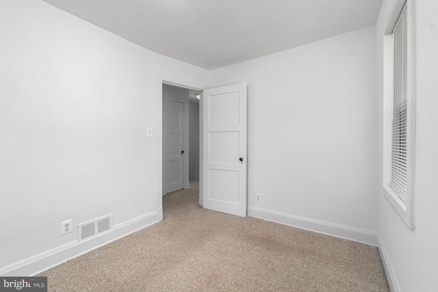 4427 Pen Lucy Road Baltimore, MD 21229 - Photo 21 of 29 3rd Bedroom