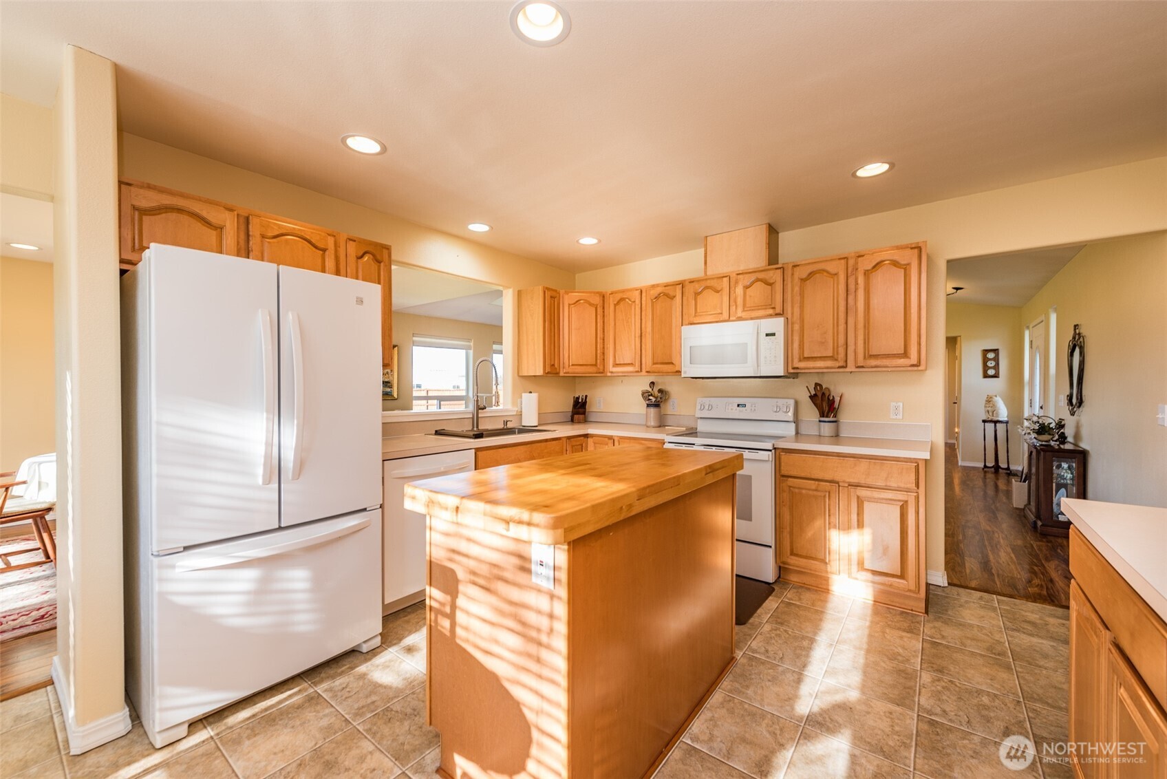 181 Livengood Lane Sequim, WA 98382 - Photo 12 of 40