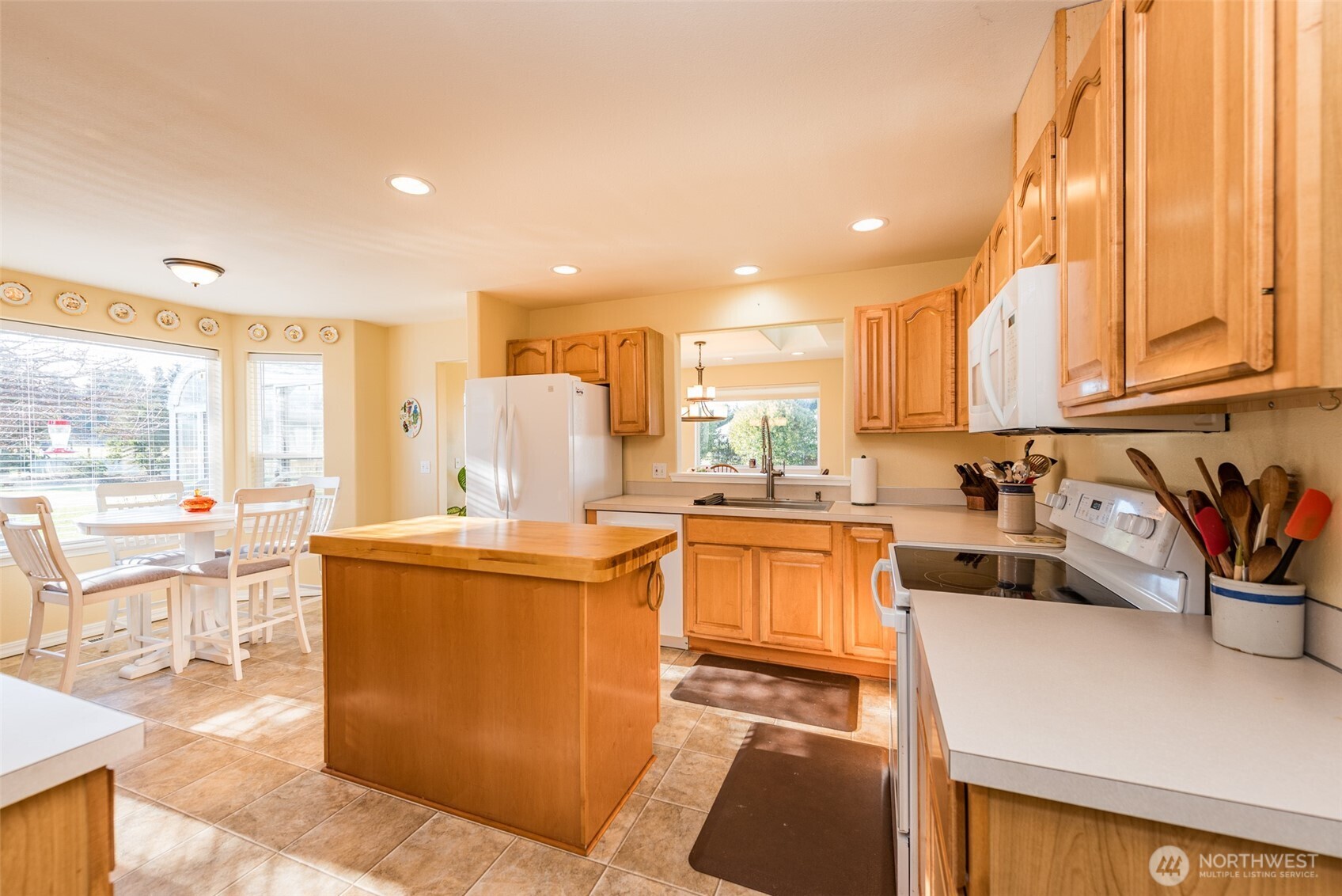 181 Livengood Lane Sequim, WA 98382 - Photo 13 of 40