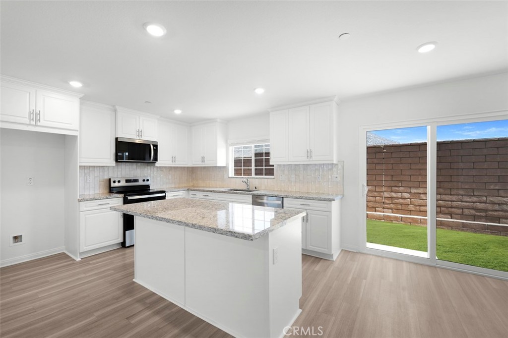 7188 Flourish Street Riverside, CA 92507 - Photo 10 of 39 Make 7188 a DONE DEAL!