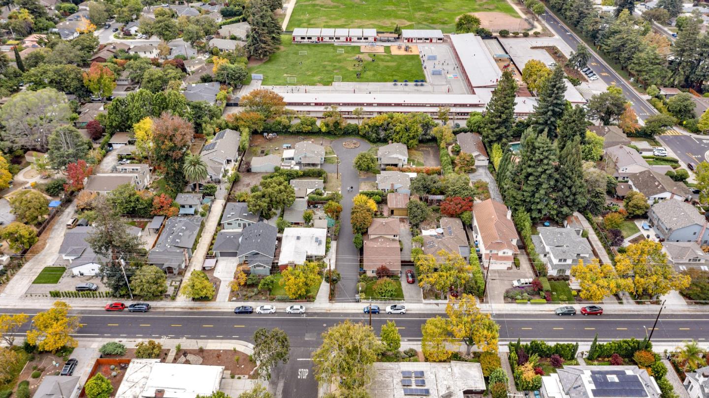 2262 Louis Road Palo Alto, CA 94303 - Photo 4 of 40 view of building