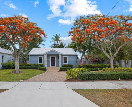 $2,250,000 | 304 Southeast 4th Avenue, Delray Beach, FL 33483