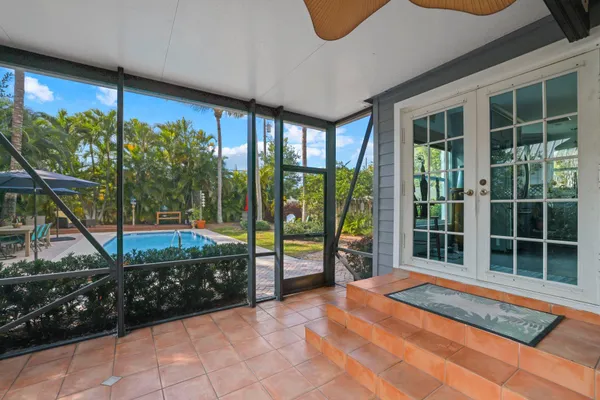 $2,250,000 | 304 Southeast 4th Avenue, Delray Beach, FL 33483