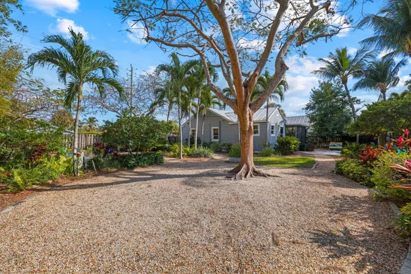 $2,250,000 | 304 Southeast 4th Avenue, Delray Beach, FL 33483
