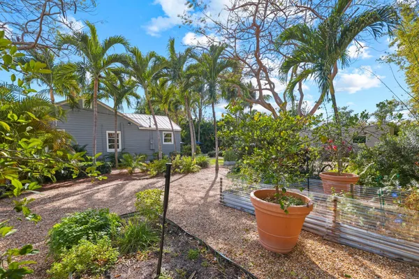 $2,250,000 | 304 Southeast 4th Avenue, Delray Beach, FL 33483